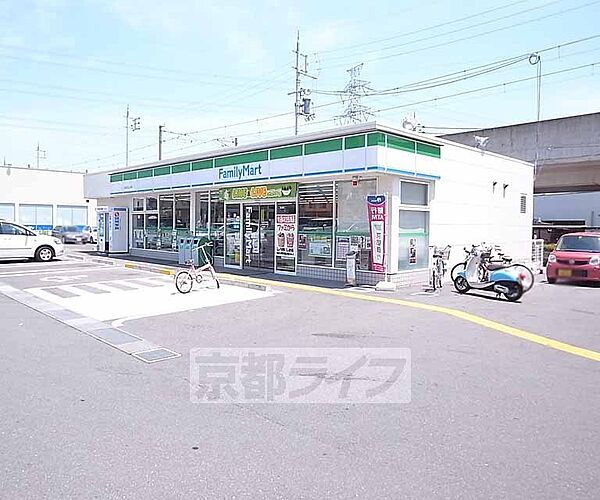 画像22:ファミリーマート京田辺三山木店まで427m