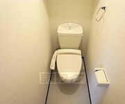ウォシュレット付きのトイレです。