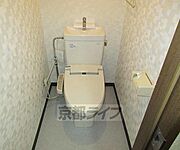 ウォシュレット付きのトイレです