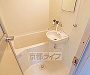 バスです。
