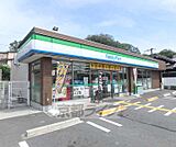 ファミリーマート 枚方藤阪元町店まで423m