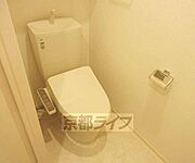 ウォシュレット付き。