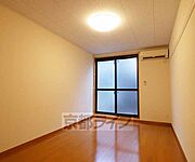 広々としたお部屋です