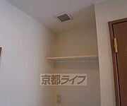 便利な洗面収納です。