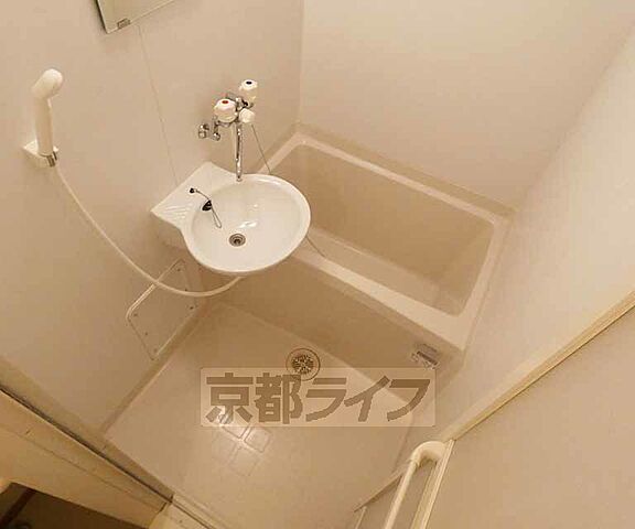 浴室
