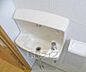 設備：トイレ内の手洗い場です。