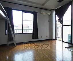 居間