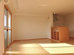 グリーンヒルズたかお 203 2階2LDKのリビング/ダイニング