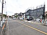 外観：接道状況および現場風景　【八王子市北野台2丁目】