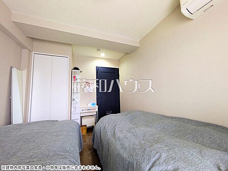 ≪居室≫ 各居室にはクローゼットを完備し、家具を置くスペースが確保しやすい設計がされております。 【ヴィラロイヤル東中野】