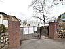 周辺：昭島市立光華小学校 (580m)
