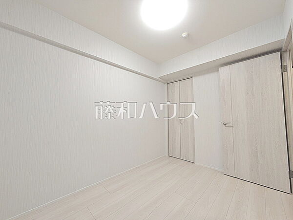 寝室を拡大表示