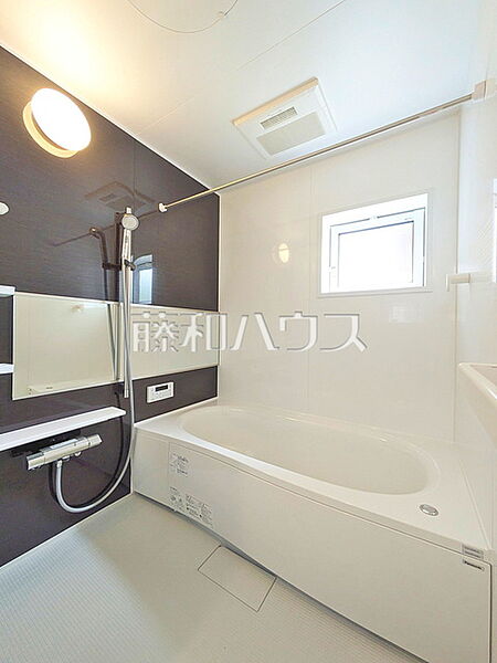 浴室を拡大表示