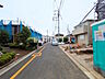 外観：接道状況および現場風景　【新座市新堀2丁目】