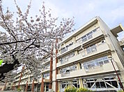 調布市立上ノ原小学校 (450m)