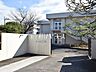周辺：日野市立七生緑小学校 (630m)