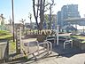周辺：峡通り樹林地 (220m)