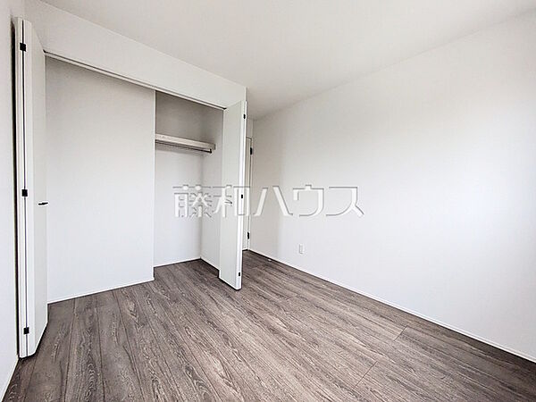 寝室を拡大表示