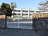 周辺：立川市立新生小学校 (720m)