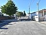 周辺：新座市立西堀小学校 (600m)