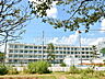 周辺：日野市立豊田小学校 (420m)