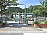 周辺：八王子市立恩方中学校 (2970m)