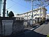 周辺：日野市立七生中学校 (1390m)