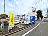 外観：≪現地外観≫京王線「多磨霊園」駅 徒歩5分！この恵まれたロケーションによる幸福感は、毎朝の通勤時にしっかりと感じられるのではないでしょうか。【府中市小柳町2丁目】
