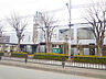 周辺：八王子市由木中央市民センター図書館 (760m)