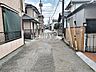 外観：接道状況および現場風景　【昭島市美堀町1丁目】