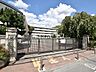 周辺：調布市立第一小学校 (420m)