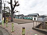 周辺：東児童公園 (530m)