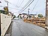 外観：接道状況および現場風景　【小金井市貫井南町5丁目】