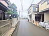 外観：接道状況および現場風景　【新座市野火止5丁目】