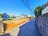 外観：接道状況および現場風景　【小平市学園西町3丁目】