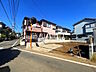 外観：接道状況および現場風景　【東村山市恩多町1丁目】