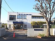 三鷹市立東部図書館 (500m)