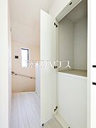 2号棟　収納　【新座市石神2丁目】