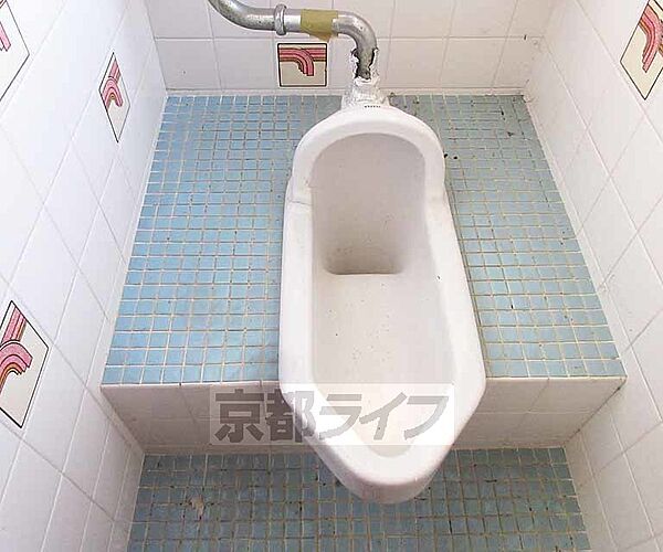 シンプルなおトイレです