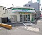 周辺：ファミリーマート　京都山科三条店まで2m