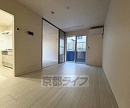 ルーセント伏見稲荷 102 1階2LDKのリビング/ダイニング