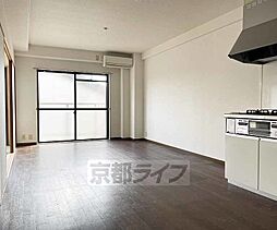 コンフォート清水 302 3階3LDKのリビング/ダイニング