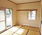 リビング/ダイニング：和室のお部屋です・