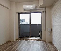 JR東海道・山陽本線 西大路駅 徒歩10分の賃貸マンション 7階1Kのリビング/ダイニング