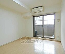 JR東海道・山陽本線 西大路駅 徒歩7分の賃貸マンション 4階1Kのリビング/ダイニング