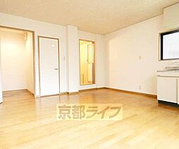 カースルII 101 1階1LDKのリビング/ダイニング