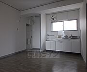 フローリングが綺麗なお部屋です。