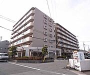 しっかりした大きなマンションえす。