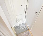 玄関になります。