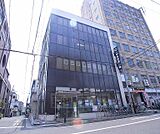 京都中央信用金庫 桂駅前支店まで110m 桂駅東口のロータリーからすぐ。